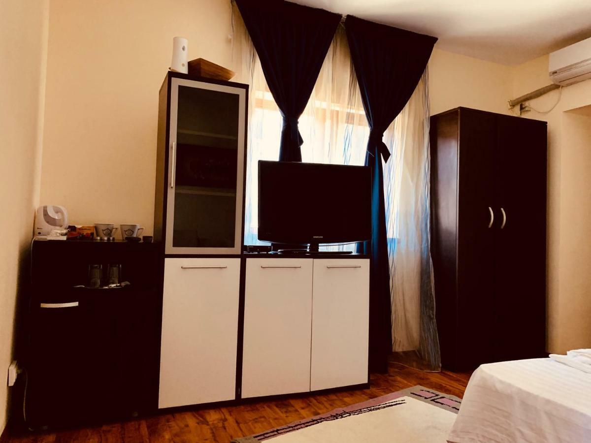 Casa Carter Hotel Сфинту Джордже Екстериор снимка